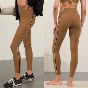 Athleta Salutation Stash High Rise Tipped Legging In Walnut Tan/Brown Sz L 2024